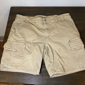 Duluth Trading Co Tan Cargo Shorts